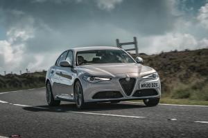 Alfa Romeo Giulia Sprint 2020 года  (UK)